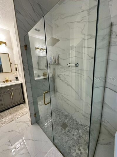 Image No.5-4 Bed Property for sale