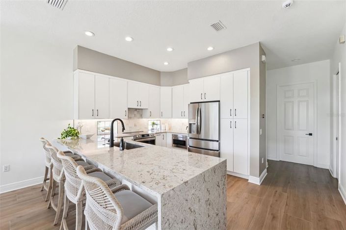 Image No.23-3 Bed Townhouse for sale