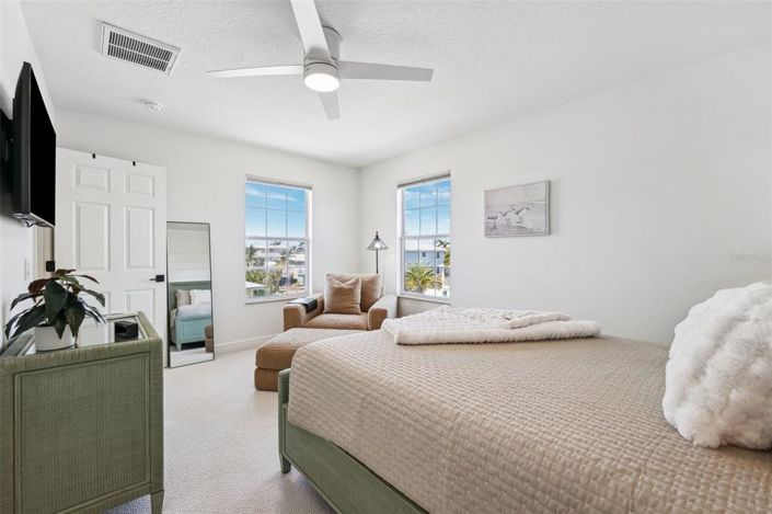 Image No.42-3 Bed Townhouse for sale