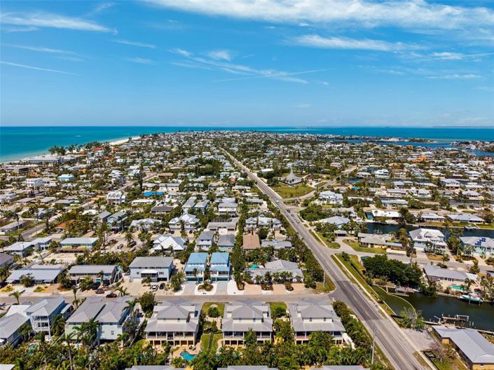 Image No.54-3 Bed Townhouse for sale