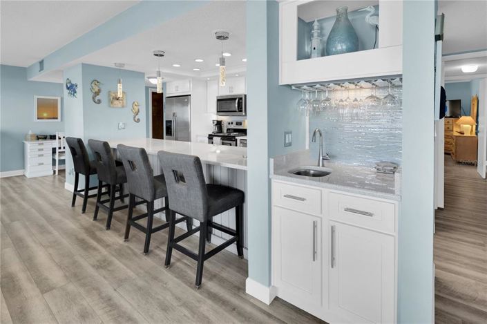 Image No.6-2 Bed Property for sale