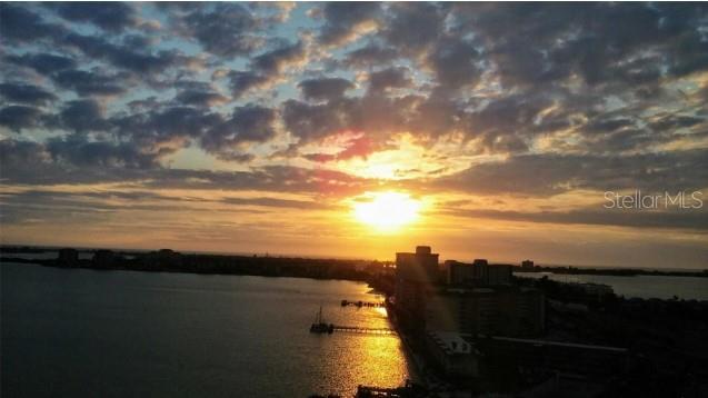 Image No.28-1 Bed Property for sale