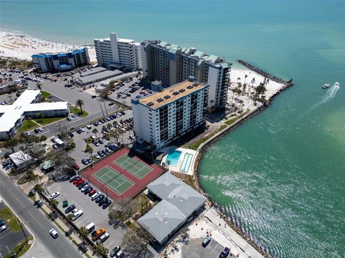 Image No.24-2 Bed Property for sale