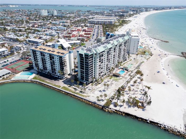 Image No.25-2 Bed Property for sale