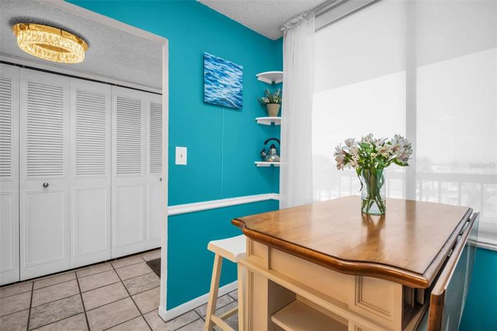 Image No.3-2 Bed Property for sale