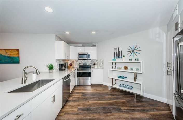 Image No.7-2 Bed Property for sale