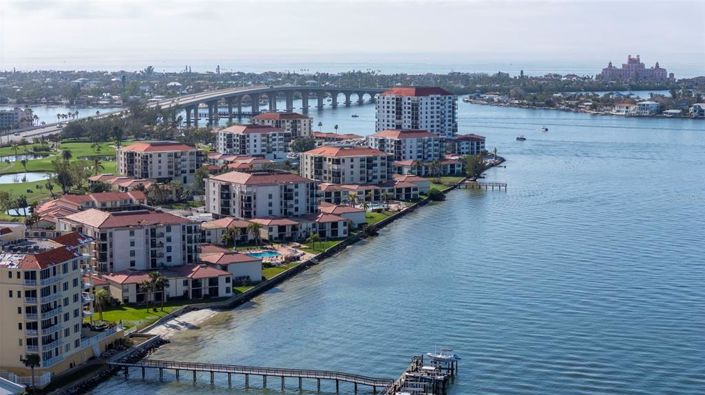 Image No.2-Propriété de 2 chambres à vendre à Floride