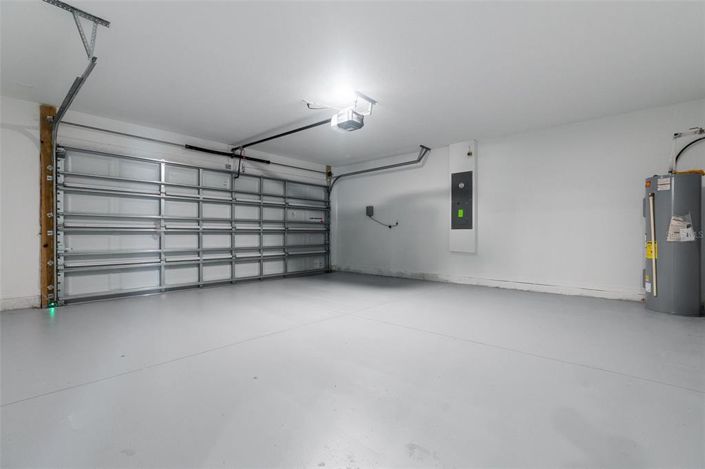 Image No.7-5 Bed Property for sale