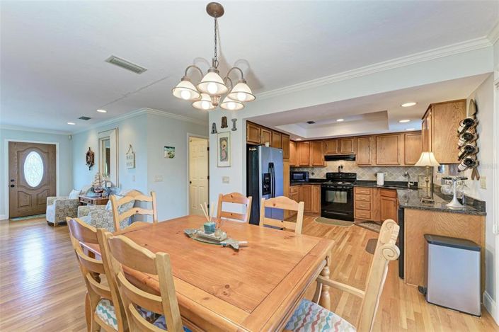 Image No.16-3 Bed Property for sale