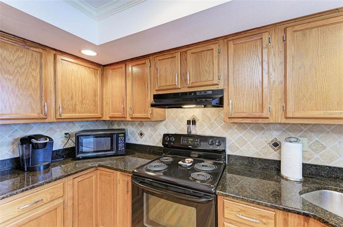 Image No.19-3 Bed Property for sale