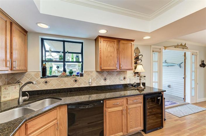 Image No.20-3 Bed Property for sale