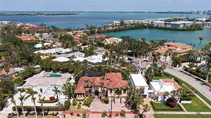 Image No.1-Propriété de 4 chambres à vendre à Sarasota