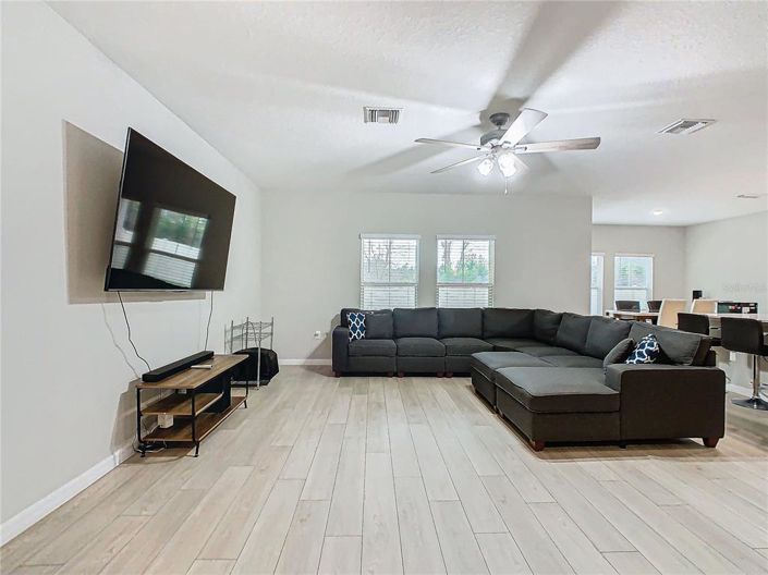 Image No.7-Propriété de 5 chambres à vendre à Haines City