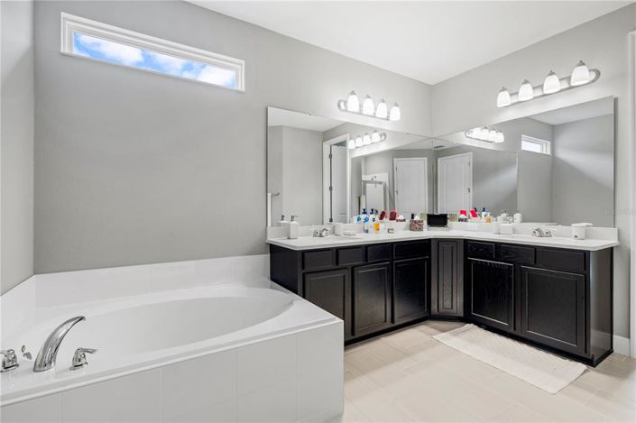 Image No.42-Propriété de 6 chambres à vendre à Orlando