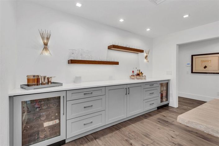 Image No.17-3 Bed Property for sale