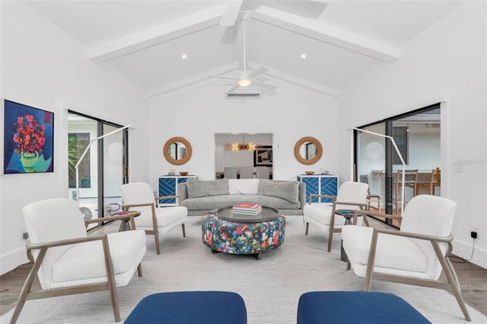 Image No.21-3 Bed Property for sale