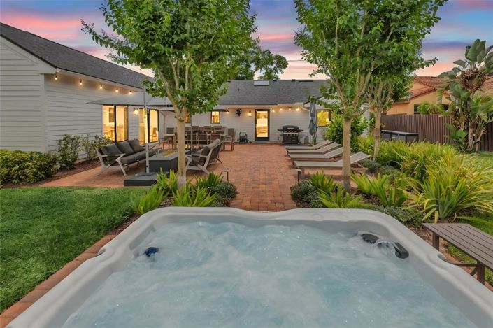 Image No.43-3 Bed Property for sale