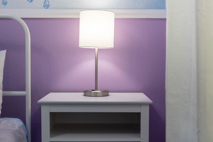 Image No.28-5 Bed Property for sale