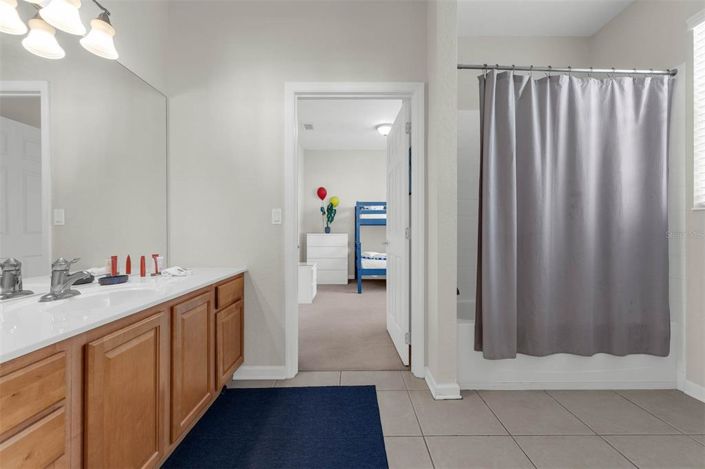 Image No.21-3 Bed Property for sale