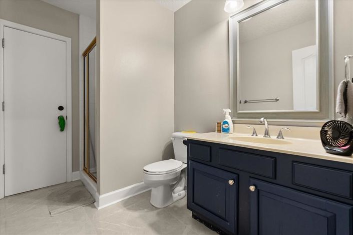 Image No.36-5 Bed Property for sale