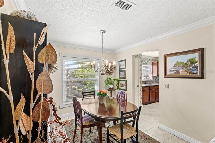 Image No.17-3 Bed Property for sale