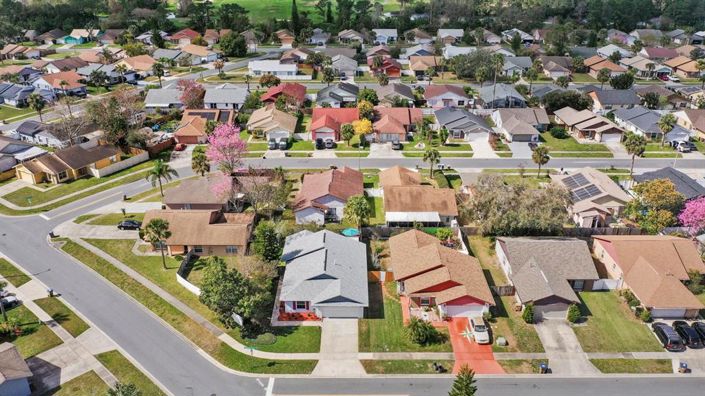 Image No.42-3 Bed Property for sale