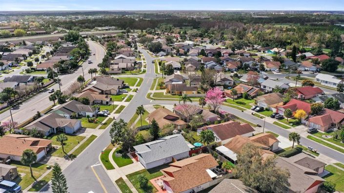 Image No.43-3 Bed Property for sale