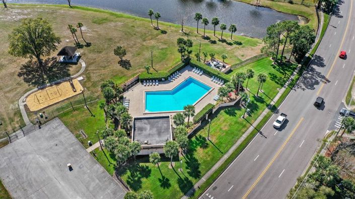 Image No.44-3 Bed Property for sale