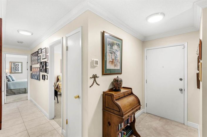 Image No.9-3 Bed Property for sale