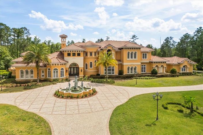 Image No.1-5 Bed Property for sale