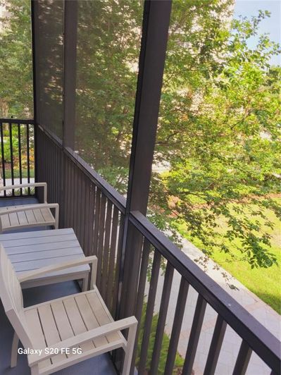 Image No.10-3 Bed Property for sale