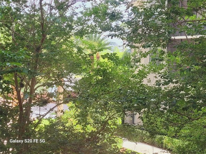 Image No.24-3 Bed Property for sale