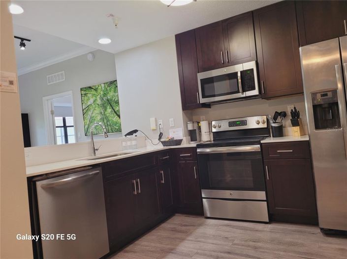 Image No.35-3 Bed Property for sale