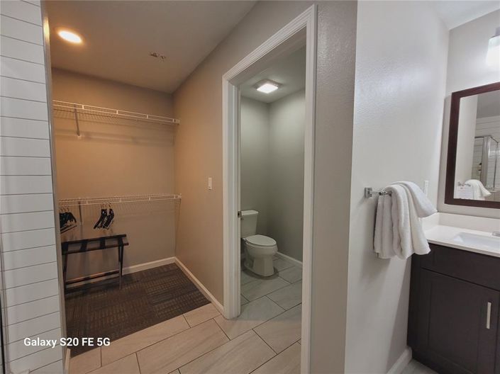 Image No.56-3 Bed Property for sale