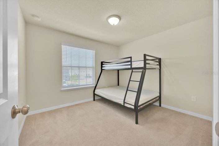 Image No.20-5 Bed Townhouse for sale