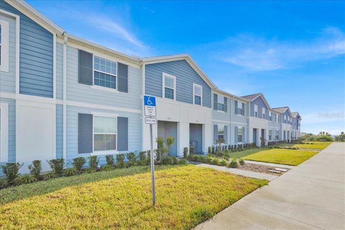 Image No.3-5 Bed Townhouse for sale