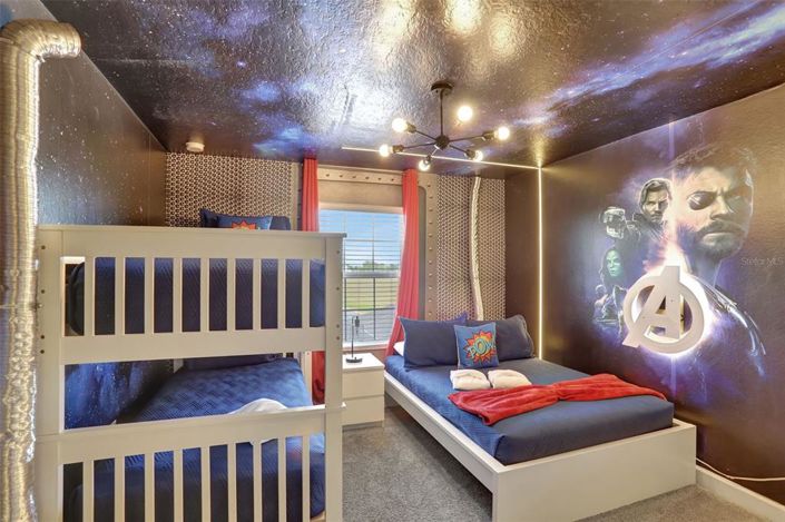 Image No.13-4 Bed Townhouse for sale