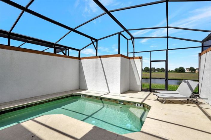 Image No.24-4 Bed Townhouse for sale