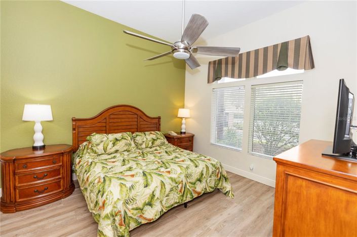 Image No.18-3 Bed Property for sale