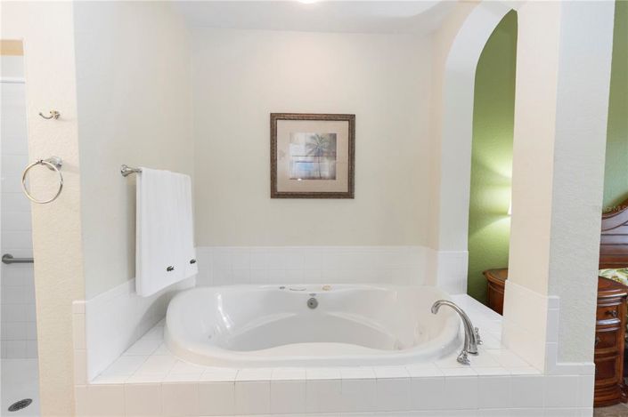 Image No.21-3 Bed Property for sale