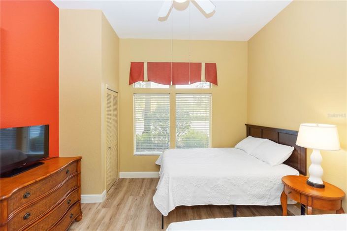 Image No.8-3 Bed Property for sale