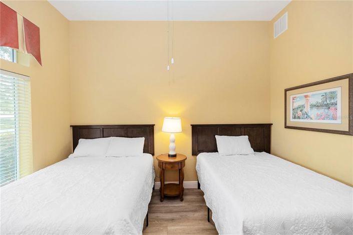 Image No.9-3 Bed Property for sale