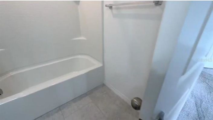 Image No.11-3 Bed Townhouse for sale