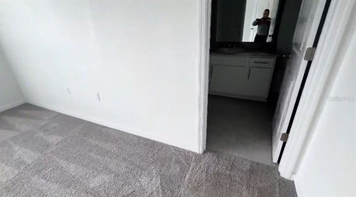 Image No.14-3 Bed Townhouse for sale