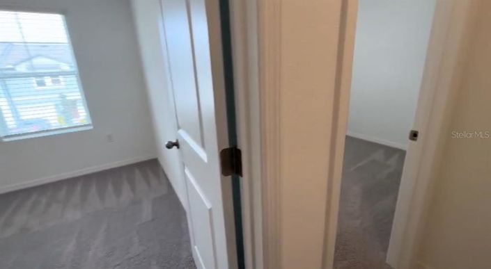 Image No.17-3 Bed Townhouse for sale