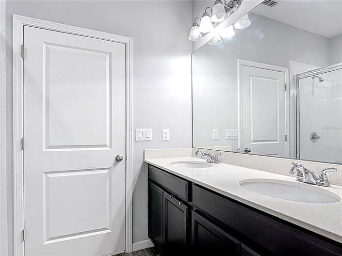 Image No.45-Propriété de 4 chambres à vendre à Haines City