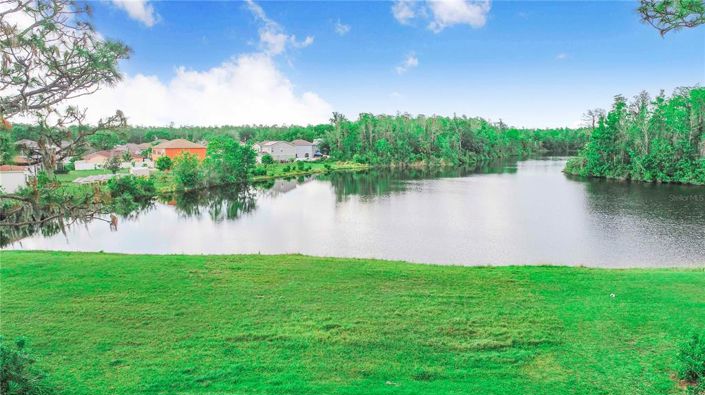 Image No.5-Propriété de 3 chambres à vendre à Kissimmee