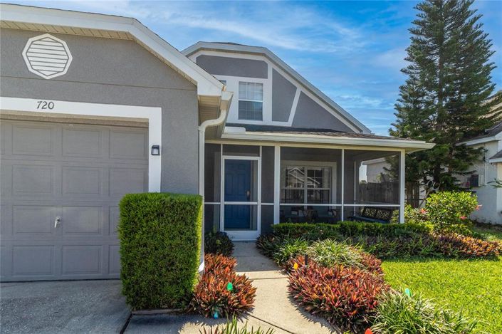 Image No.2-4 Bed Property for sale