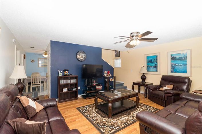 Image No.5-4 Bed Property for sale