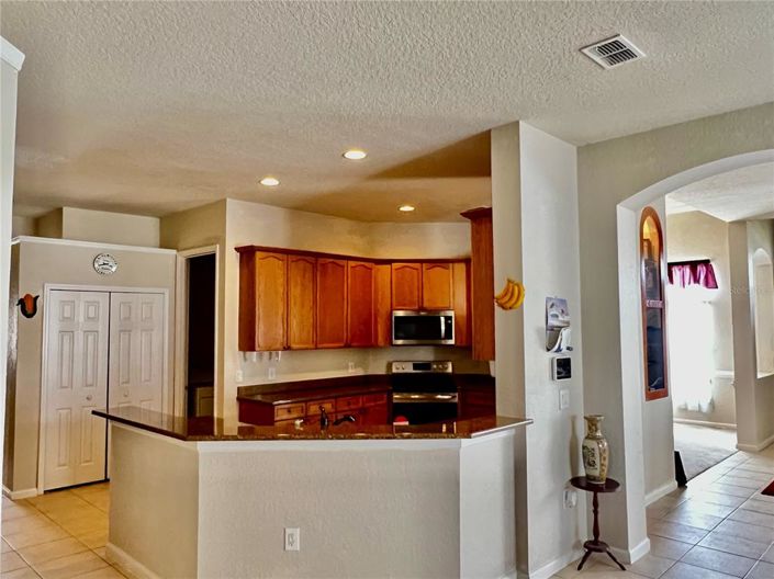 Image No.9-Propriété de 4 chambres à vendre à Kissimmee